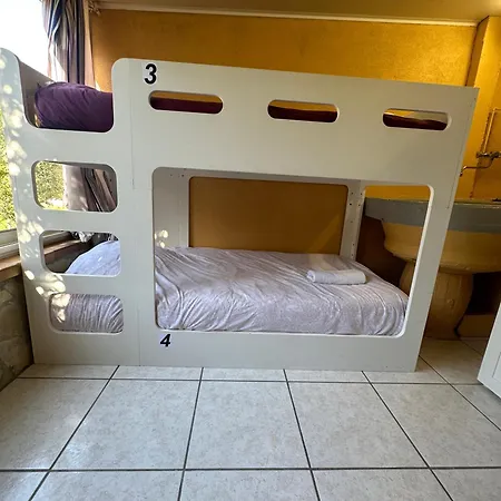 Agreable Dortoir En Bord De Jardin Lit 4